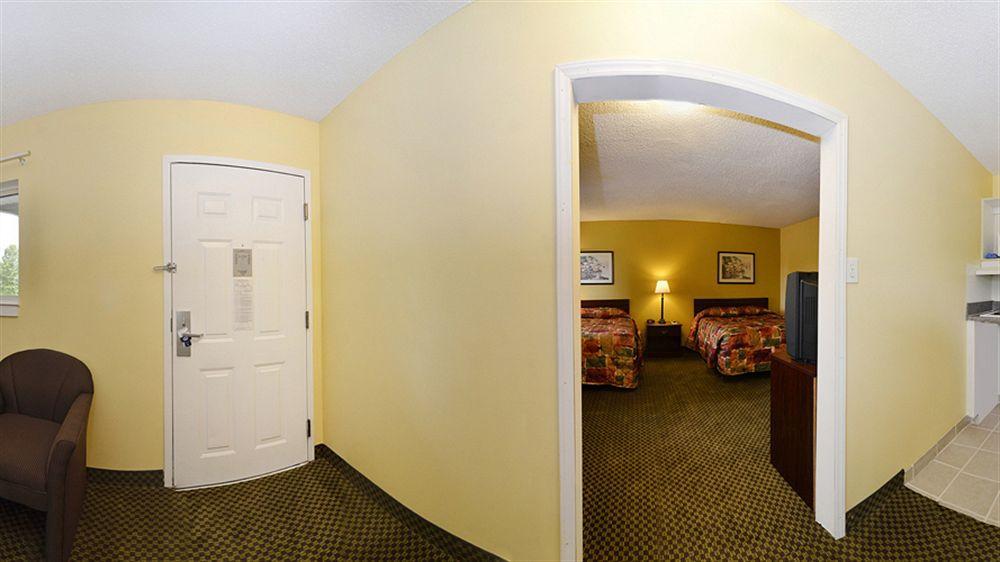 Suburban Studios Charlotte-Ballantyne Pineville Exterior foto
