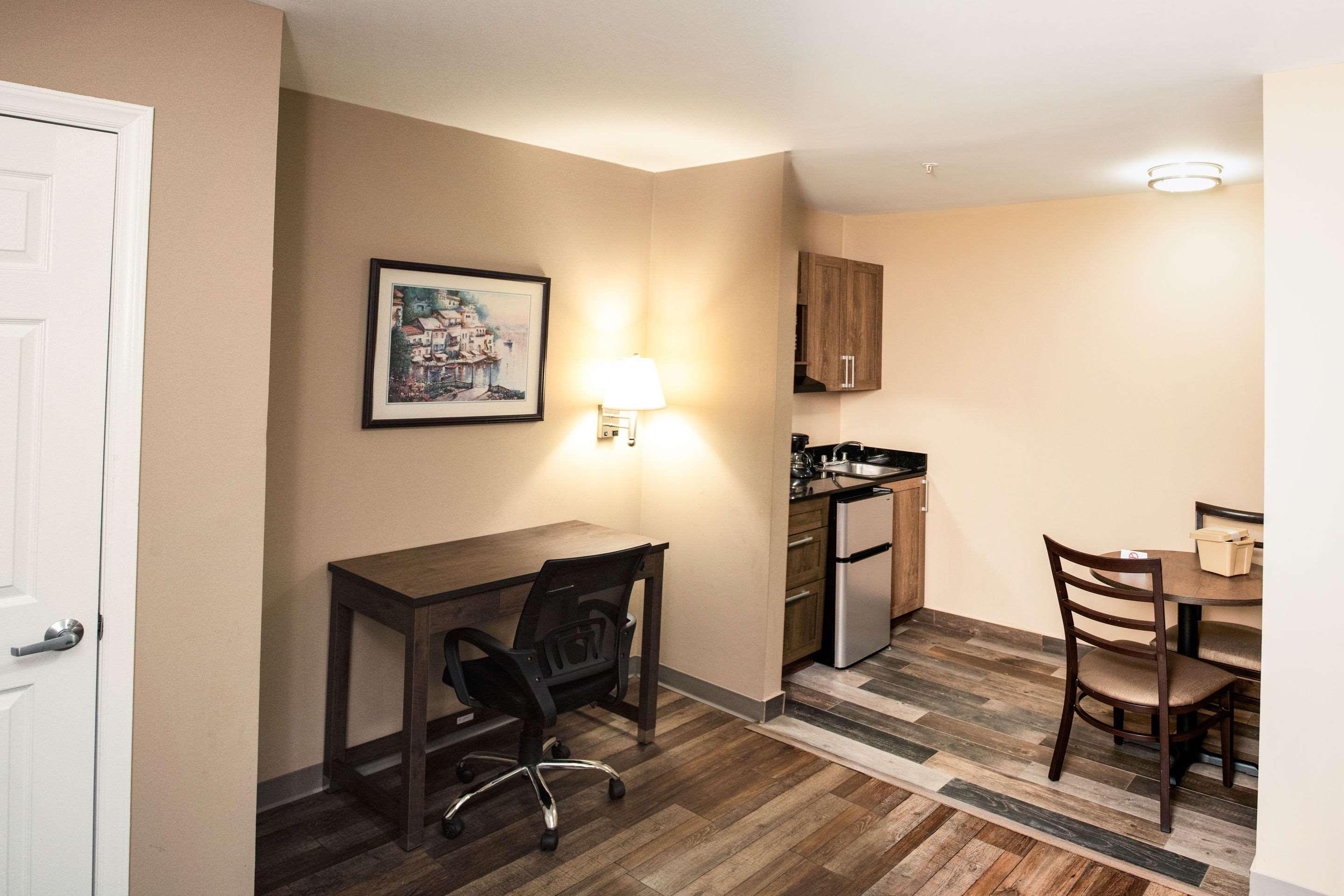 Suburban Studios Charlotte-Ballantyne Pineville Exterior foto