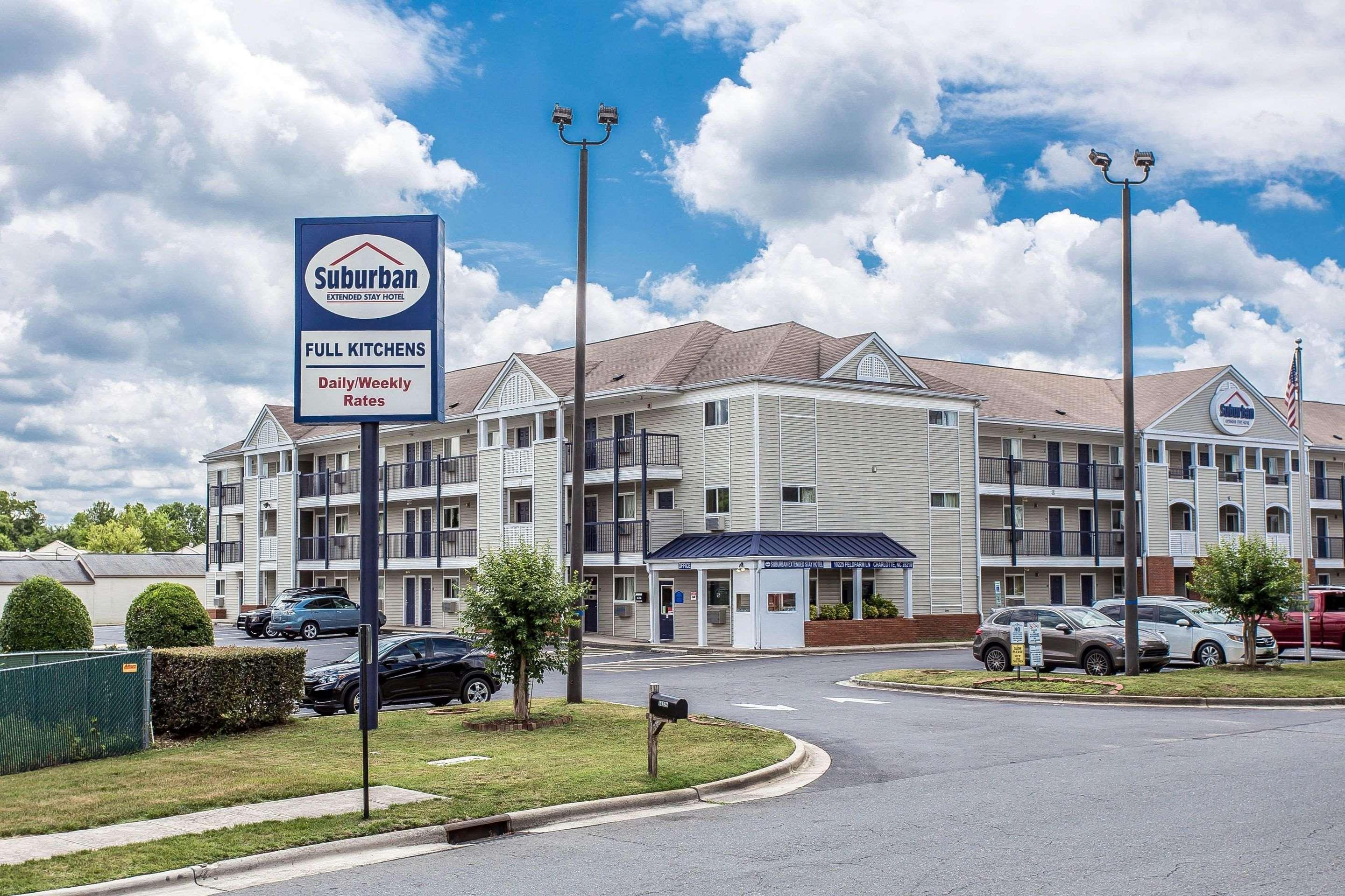 Suburban Studios Charlotte-Ballantyne Pineville Exterior foto