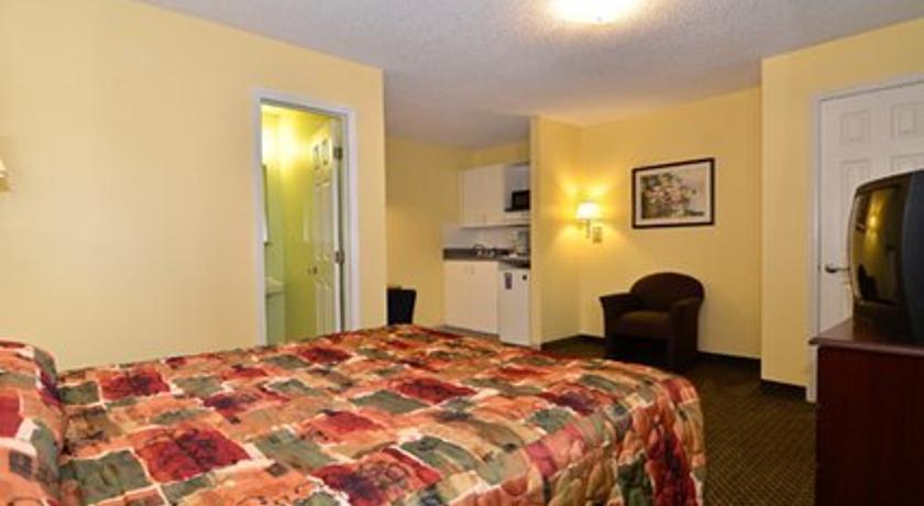Suburban Studios Charlotte-Ballantyne Pineville Quarto foto