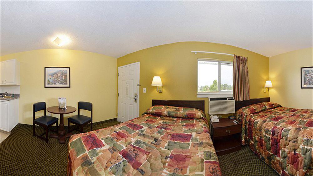 Suburban Studios Charlotte-Ballantyne Pineville Exterior foto